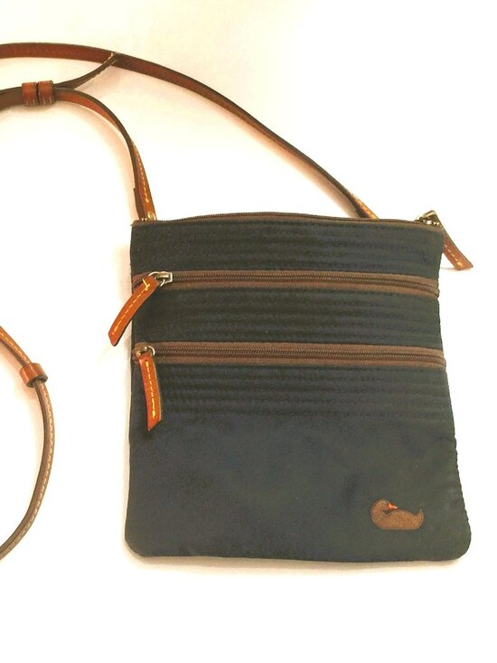 Dooney & Bourke Handbags - DOONEY AND BOURKE FABRIC CROSSBODY-NWOT